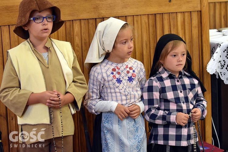 Poświęcenie nowej korony dla Matki Bożej w Grodziszczu