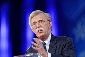 Doradca Trumpa: Trudno uwierzyć, że Putin nie wiedział o ingerencji w wybory w USA