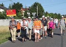 Pątnicy kilka dni wędrowali przez diecezję łowicką.