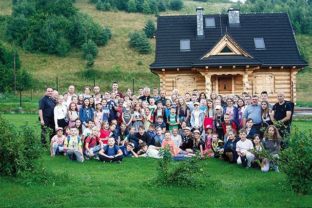 Watykański gość odwiedził oazowiczów z diecezji łowickiej.