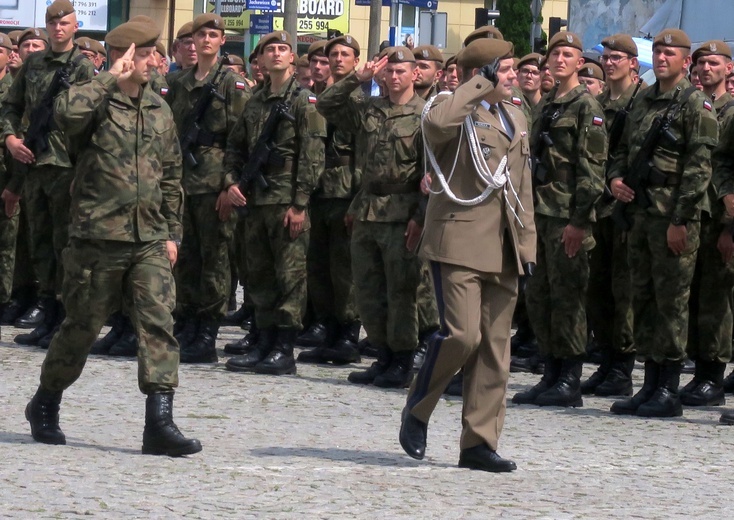 Przysięga terytorialsów w Płocku