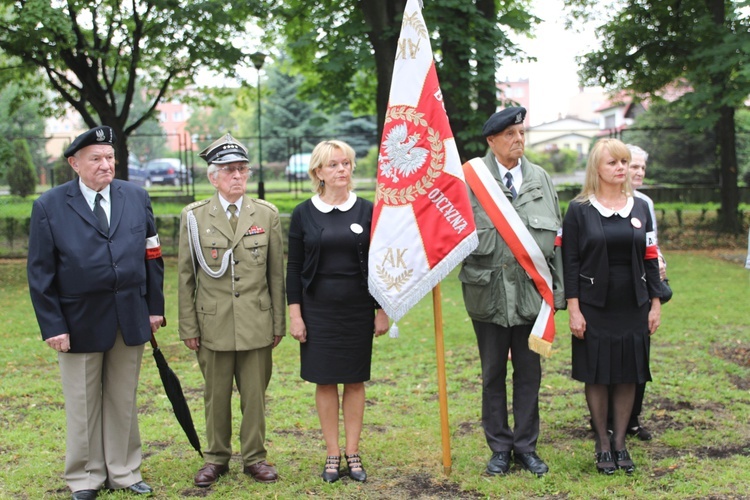 Odsłonięcie w Bielsku-Białej pomnika ofiar ludobójstwa z Wołynia