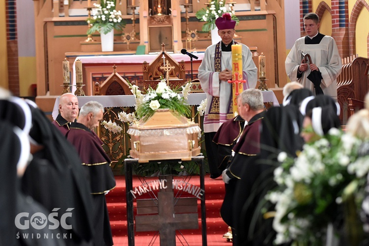 Pogrzeb s. Cherubiny Czerwińskiej w Bielawie