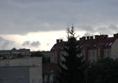 Późnym popołudniem nad Radomiem pojawiły się burzowe chmury