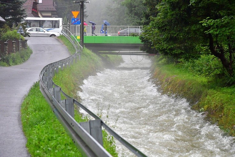 Wsparcie po deszczach i podtopieniach