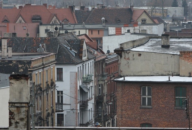 W Bytomiu zawaliła się ściana budynku 