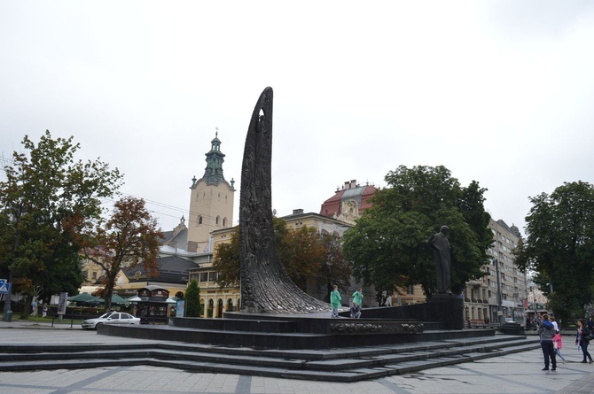 Nowotarżanin buduje kościół we Lwowie 