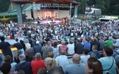 Amiteatr wypełniony był po brzegi...