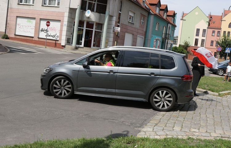 Podchody na czterech kołach