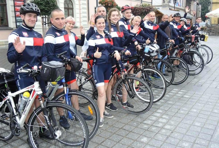 8. Wyprawa "Rozkręć Wiarę": Żywiec-La Salette-Rzym