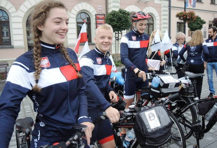 8. Wyprawa "Rozkręć Wiarę": Żywiec-La Salette-Rzym