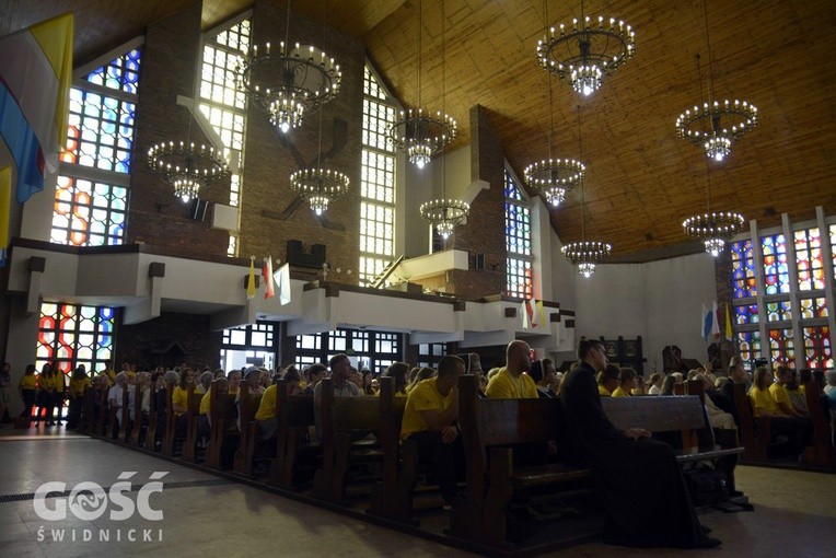 Wakacje Fundacji Dzieło Nowego Tysiąclecia