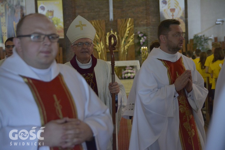 Wakacje Fundacji Dzieło Nowego Tysiąclecia