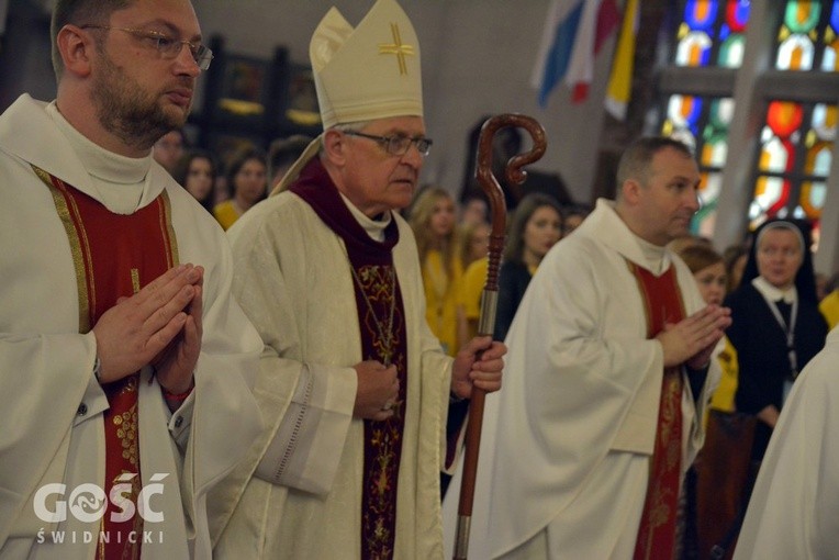 Wakacje Fundacji Dzieło Nowego Tysiąclecia