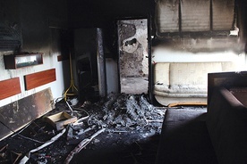 ▲	Ogień wybuchł w pomieszczeniu biurowym.
