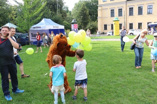 Piknik rodzinny pod Oknem Papieskim