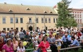 Piknik rodzinny pod Oknem Papieskim