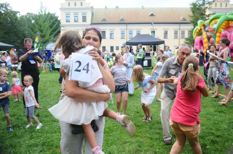 Piknik rodzinny pod Oknem Papieskim Cz. 2