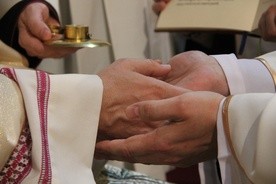 W diecezji warszawsko-praskiej pracuje prawie 500 księży. Co roku do ich grona dochodzi 6-8 nowych, ale o wiele więcej seniorów odchodzi na emeryturę.