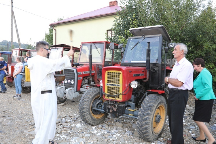 Błogsławieństwo aut i pojazdów rolniczych w Korbielowie - 2018