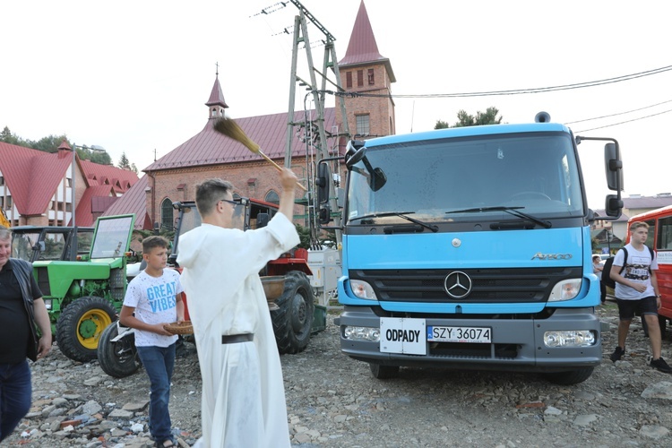 Błogsławieństwo aut i pojazdów rolniczych w Korbielowie - 2018