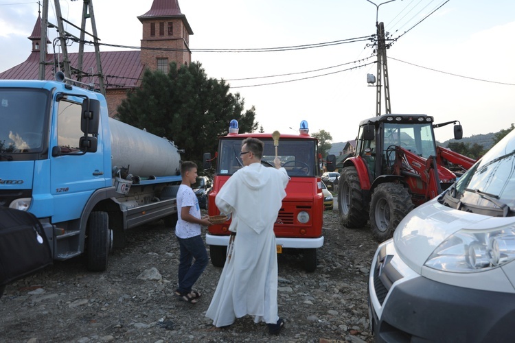 Błogsławieństwo aut i pojazdów rolniczych w Korbielowie - 2018