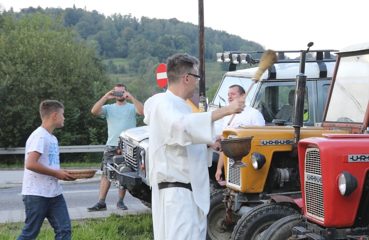 Błogsławieństwo aut i pojazdów rolniczych w Korbielowie - 2018