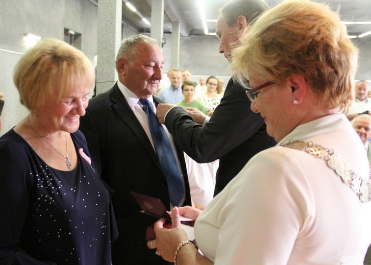 "Brylanty" i "złotka" z Góry Kalwarii