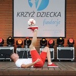 10. Biesiada fundacji "Krzyż Dziecka" w Pisarzowicach