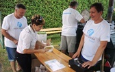10. Biesiada fundacji "Krzyż Dziecka" w Pisarzowicach