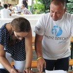 10. Biesiada fundacji "Krzyż Dziecka" w Pisarzowicach