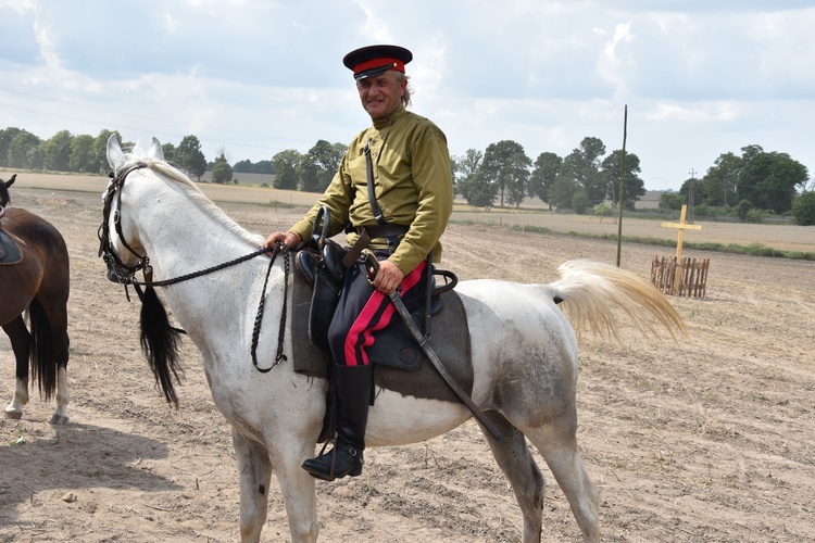 Piknik historyczny w Chojnowie