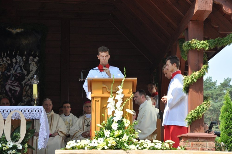 Prymas i biskupi w Oleśnie u św. Anny