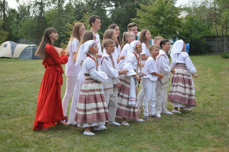 Miasteczko Modlitewne na półmetku