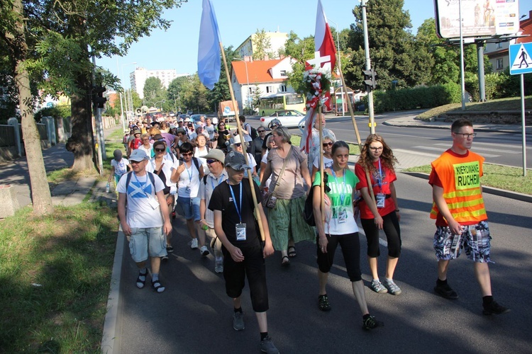 Pielgrzymi z Gorzowa wyruszyli na Jasną Górę