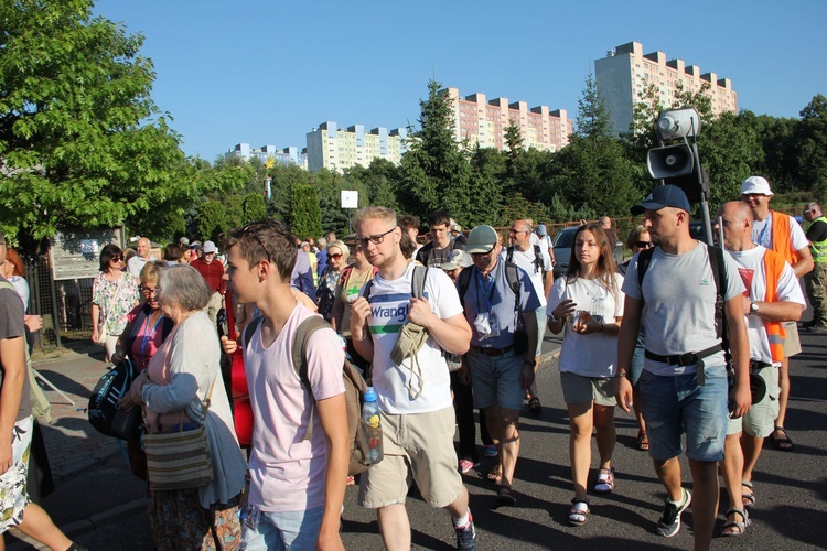 Pielgrzymi z Gorzowa wyruszyli na Jasną Górę