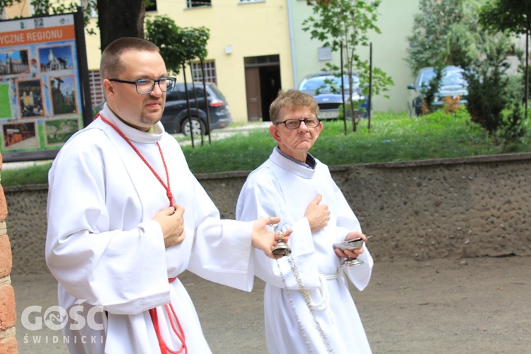 Instalacja nowego proboszcza w Ząbkowicach Śląskich