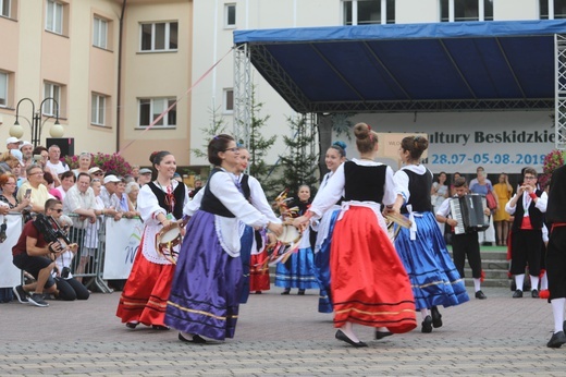 Korowód na rozpoczęcie 55. TKB w Wiśle -2018