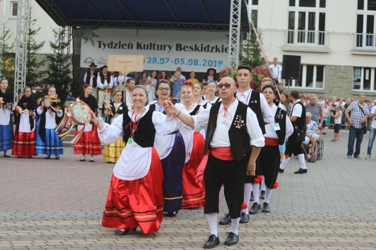 Korowód na rozpoczęcie 55. TKB w Wiśle -2018