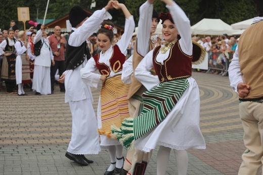 Korowód na rozpoczęcie 55. TKB w Wiśle -2018