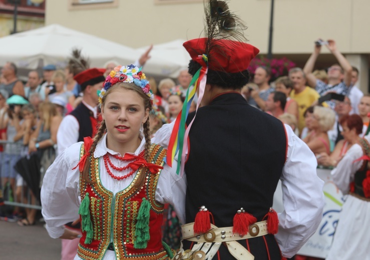 Korowód na rozpoczęcie 55. TKB w Wiśle -2018