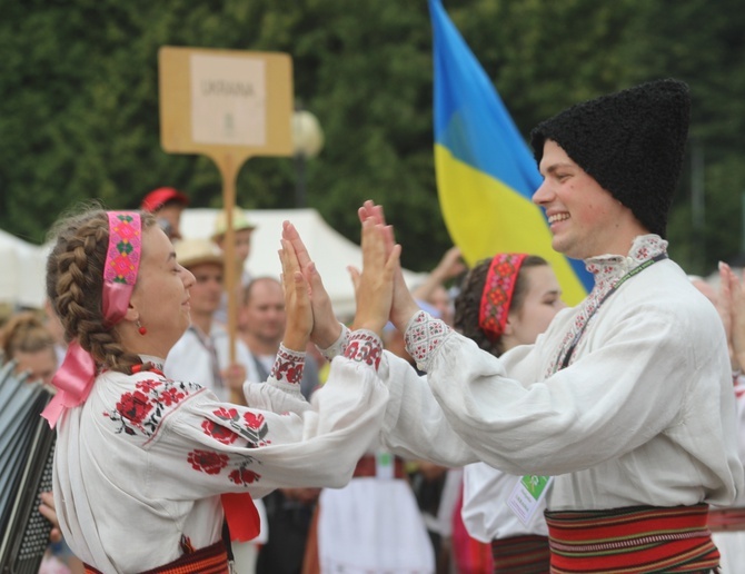 Korowód na rozpoczęcie 55. TKB w Wiśle -2018