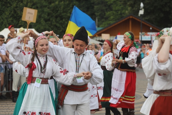 Korowód na rozpoczęcie 55. TKB w Wiśle -2018