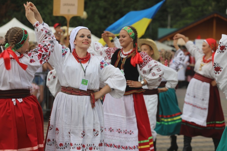 Korowód na rozpoczęcie 55. TKB w Wiśle -2018