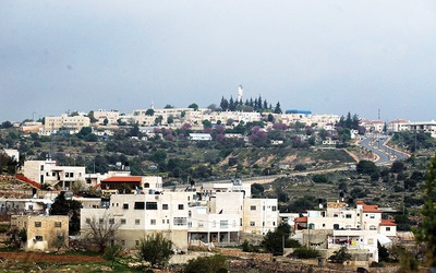 Przepis o osadnictwie otwiera drogę  do przyspieszenia budowy kolejnych żydowskich osiedli na Zachodnim Brzegu Jordanu. Na zdjęciu żydowskie osiedle w Hebronie.