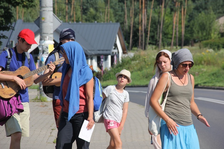 Pielgrzymka hipisów na Jasną Górę