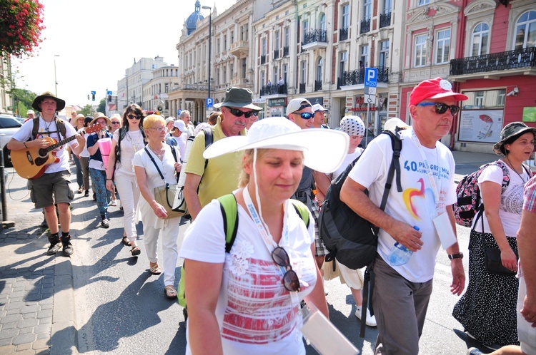 Lubelscy pielgrzymi już w drodze.