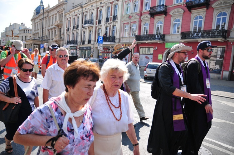 Lubelscy pielgrzymi już w drodze.