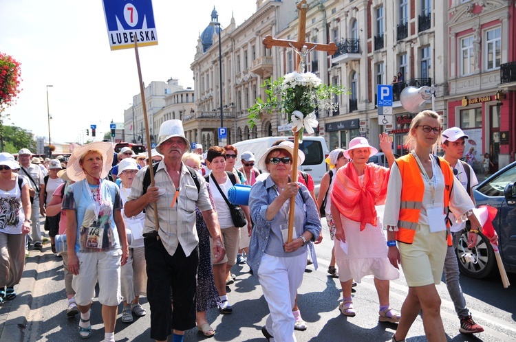 Lubelscy pielgrzymi już w drodze.