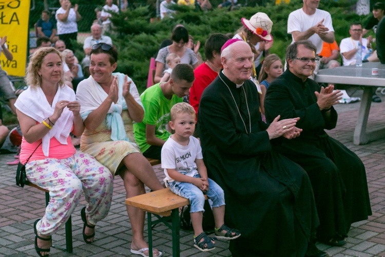 Droga do Przeworna i Apel Jasnogórski z modlitwą o powołania